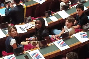 4 CDJ au 150 ans du SENAT à Paris !